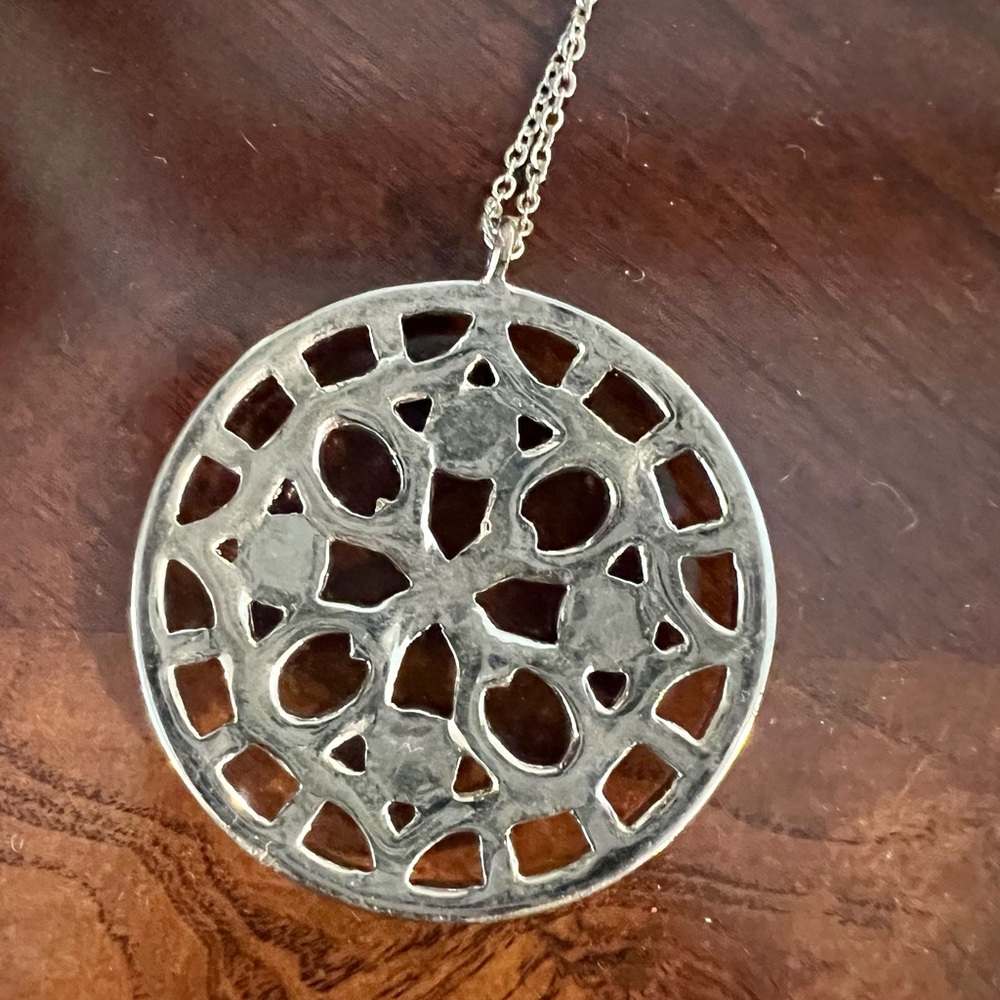 WHBM necklace - Picture 3 of 6